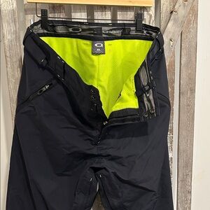 Oakley Black Ski Pants with Bright Yellow Interior